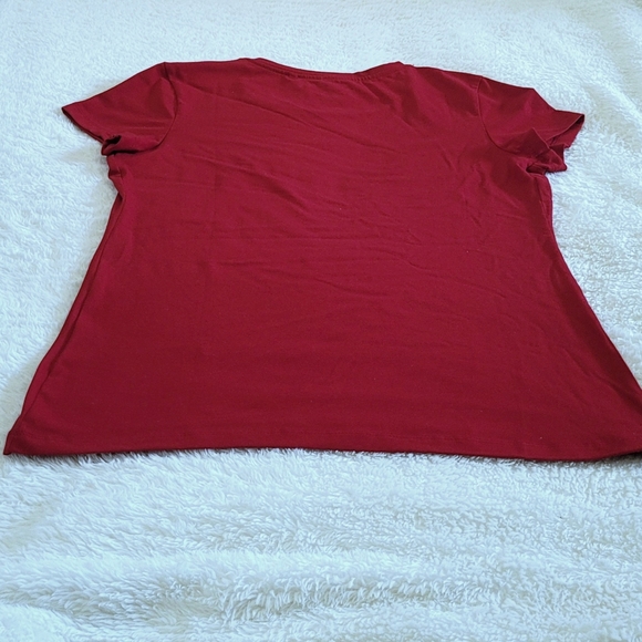 Guess❓Logo with Leopard🐆 Border Tee - NWT - Picture 11 of 11